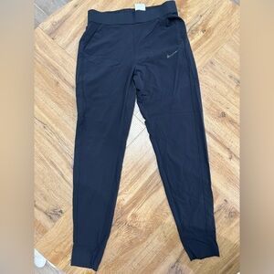 Nike Dri-FIT Black Jogger Pants Women’s Small